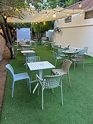 שולחן 100% אלומיניום 70*70 במגוון צבעים + 4 כיסאות אלגנט פסים במגוון צבעים שולחן 100% אלומיניום 70*70 במגוון צבעים + 4 כיסאות אלגנט פסים במגוון צבעים